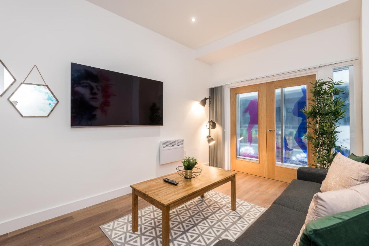 Sgt Peppers Mathew Street Apartments By Happy Days Liverpool Eksteriør billede